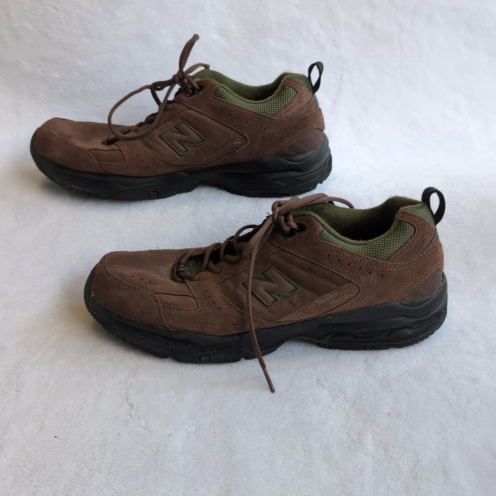 New Balance 608v2 Training Shoes Mens 13 Brown Suede Walking Hiking MX608V2O - Picture 2 of 10